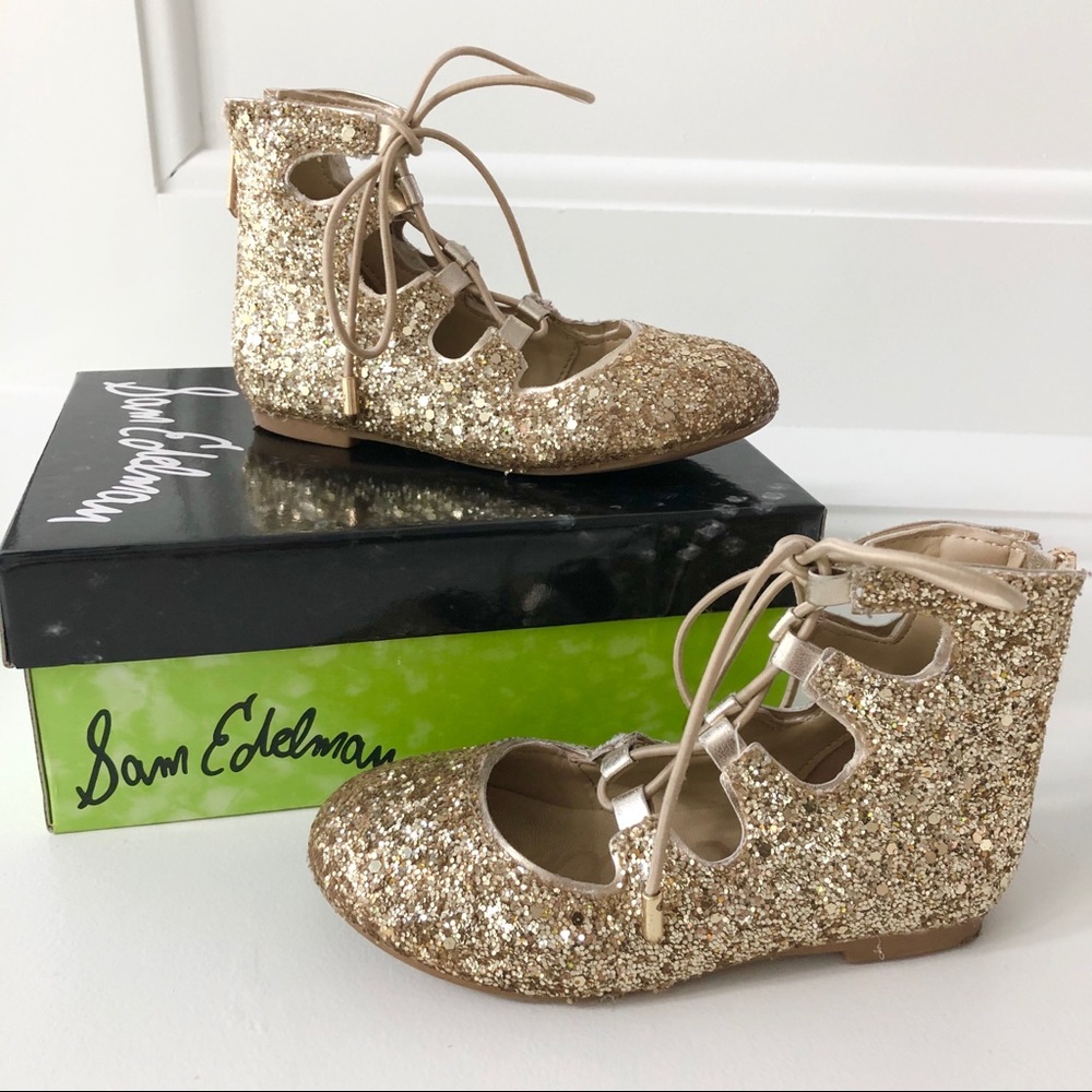 Toddler Gold glitter lace up shoes